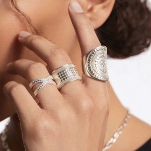 Anna Beck Classic Silver Cigar Band Ring